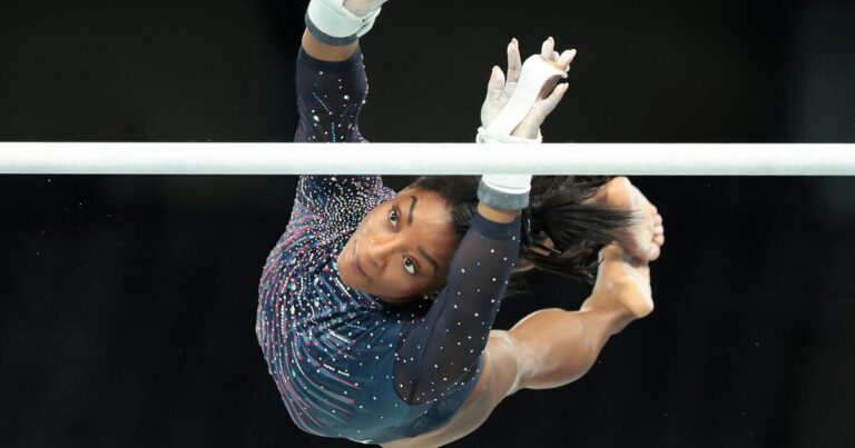 urlhttps3A2F2Fcalifornia times brightspot.s3.amazonaws.com2Fa02F442F5dd7e89741b2951564104bc245c12F1468462 sp 0725 womens gymnastics wjs002