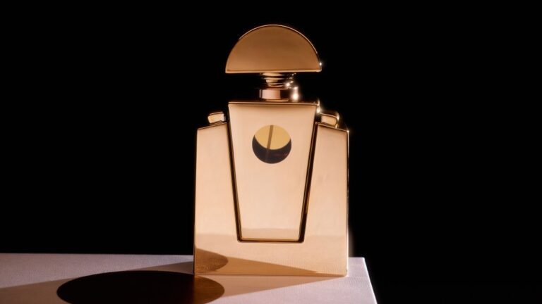 Beyonce ce lumiere bottle