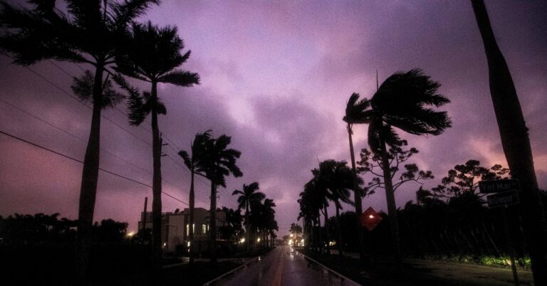 Purple Sky Hurricane Milton Science 2024 10 10T020234Z 1361123254 MT1USATODAY24448967 RTRMADP 3 A BRILLIANT SKY AFTER HURRICANE MILTON PASSES BY FORT MYERS