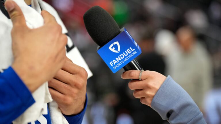 108141052 1746462162675 gettyimages 2202369468 2025 nba 0226 pistonsvceltics 19